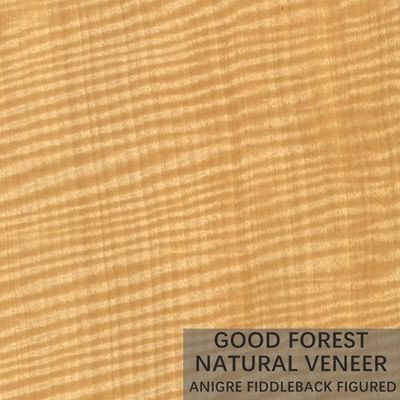 As folhas de folheado de madeira naturais de Anigre figuraram especialmente a cor vermelha da grão