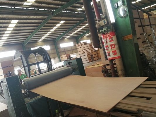 Folha de Veneer de Madeira Fantástica Santos de Madeira de Rosewood 2050-3200mm Para Instrumento Musical China Factory
