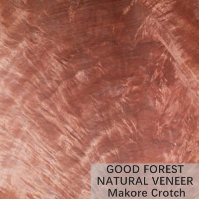 A coroa de madeira natural do folheado de Makore da cor cortou o serviço personalizado grão