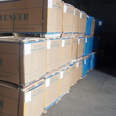 American Oak Engineered Wood Veneer Quarter Slice Cut 0.5mm espessura para porta e armazém face