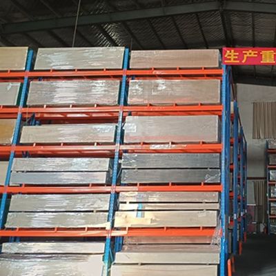 0.5mm Folha de Veneer de Madeira de Olmo Engenharia para painéis de luxo 2500-3100mm alongado Quarta Corte Cor de Marrom