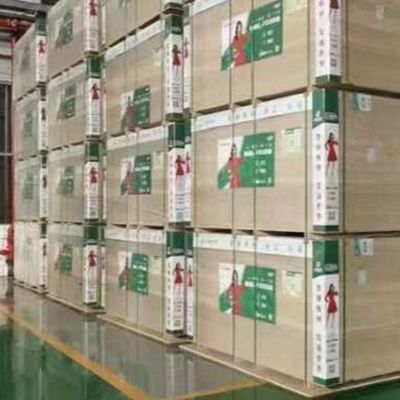 Radiata Pinho orientado de placas de 18 mm OSB3 para construção de estruturas de madeira Luli madeira