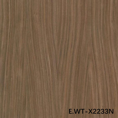 Finé de madeira de engenharia de alta qualidade Nozes europeias E.WT-X2233N Quarter Cut Grão reto 0,6mm Para o interior do carro OEM