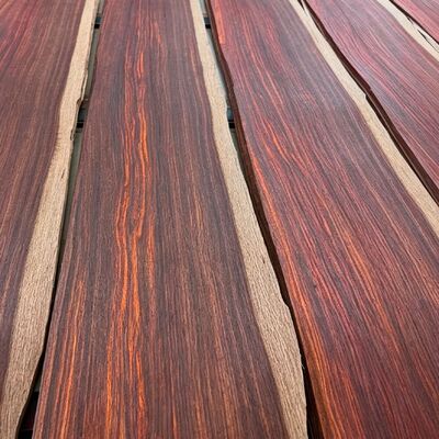Vibrante Iridescente Florestal Tintado Veneer de Madeira Natural, Sustentável Eco-Friendly Decorativo Veneer de Madeira para design de mobiliário de luxo interior